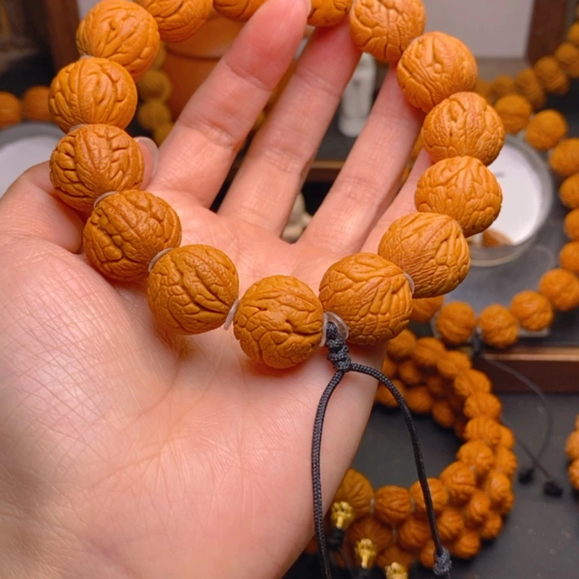【闪购商品】桃核手串?龙文桃核