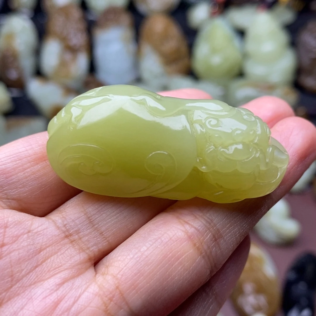 项链未镶嵌和田玉（糖玉）