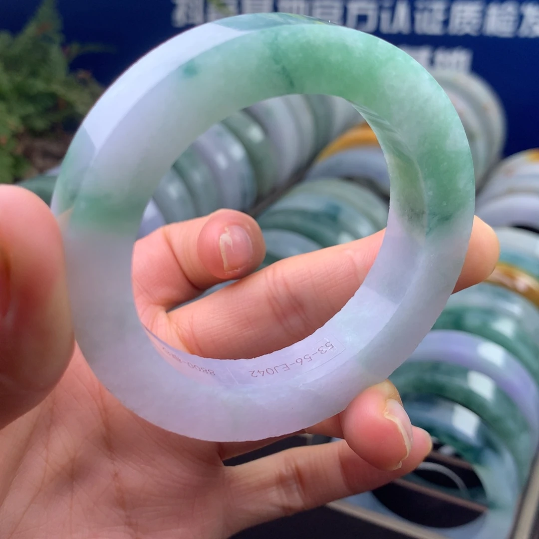 未镶嵌手镯不退不换定制翡翠