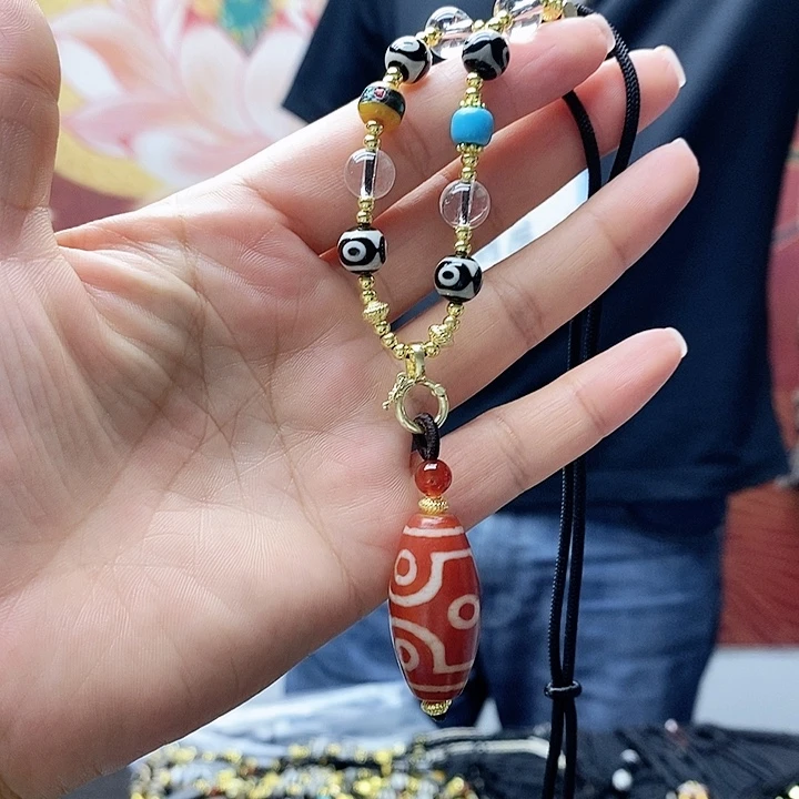 玛瑙/玉髓颈饰合金