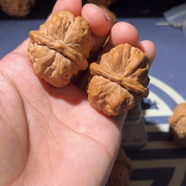 文玩核桃吊坠蛤蟆37全品