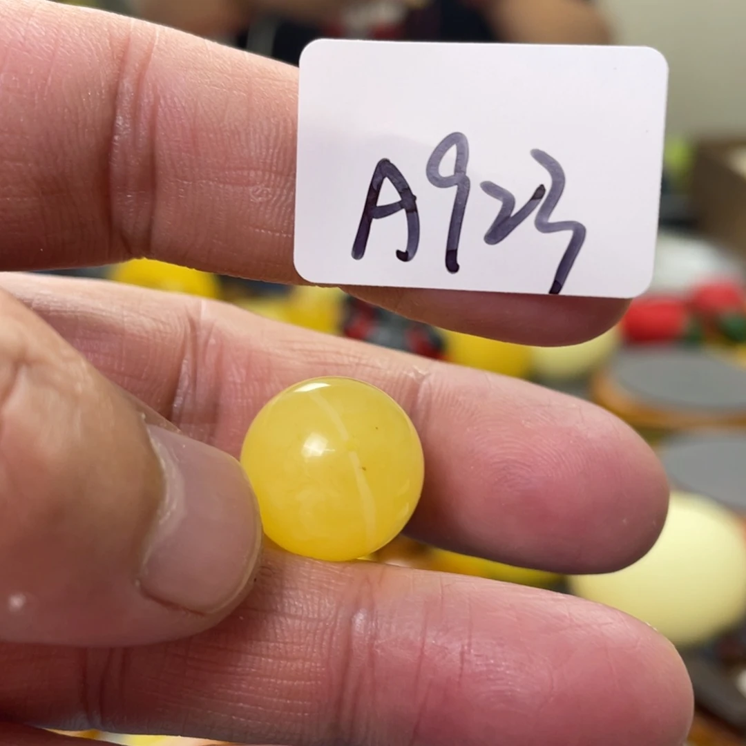 手链琥珀未镶嵌多样性发，发其中一件