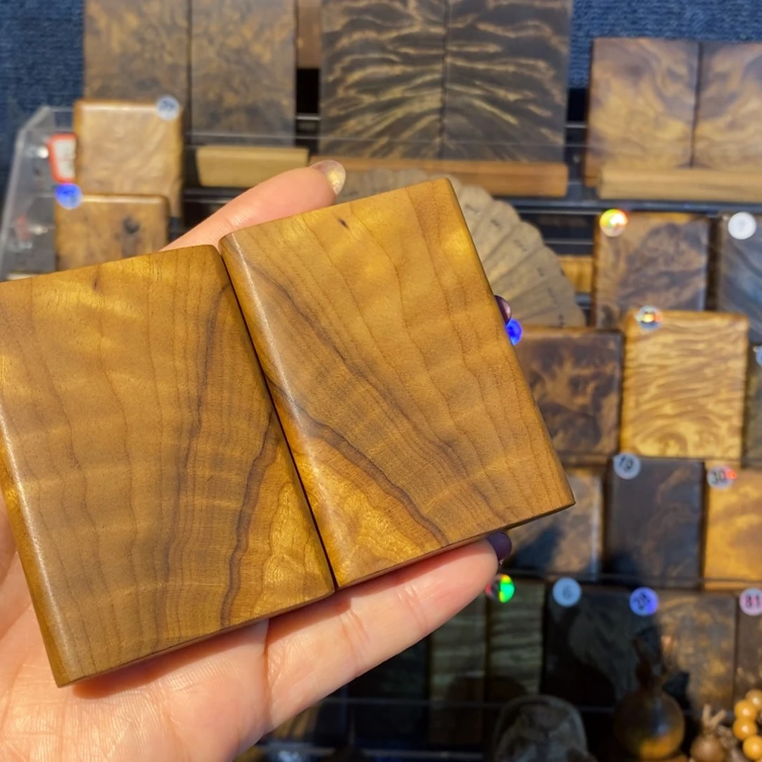 金丝楠无事牌下*个金丝楠木小叶桢楠，制款不退货退款