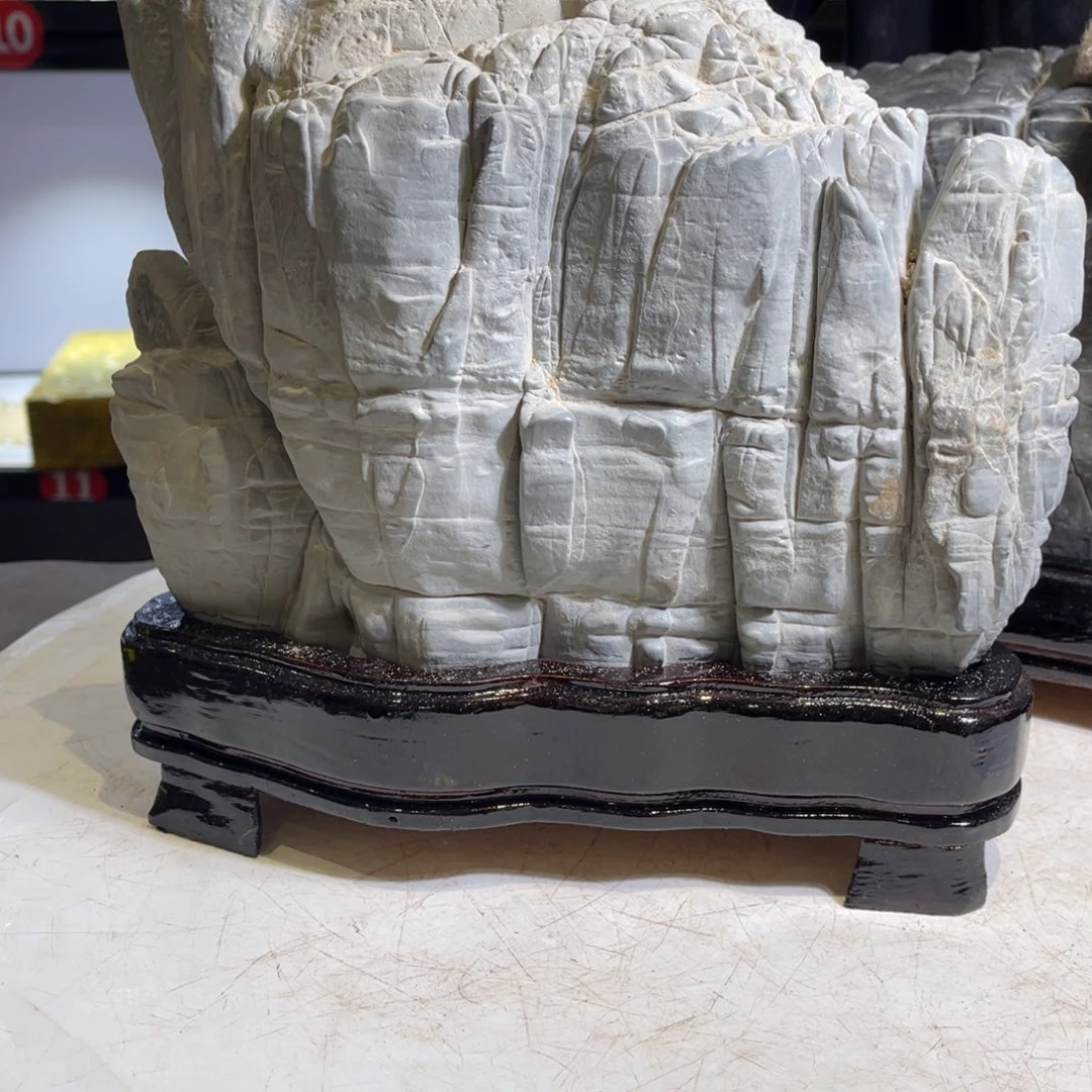 李***土石材全场观众起立致敬所有角色