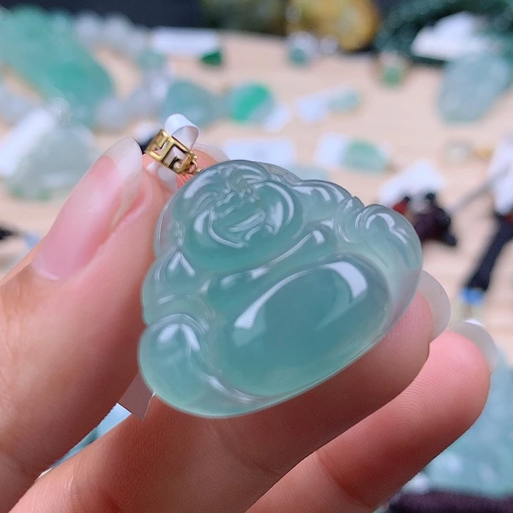 【闪购商品】翡翠颈饰18K金镶嵌翡翠吊坠