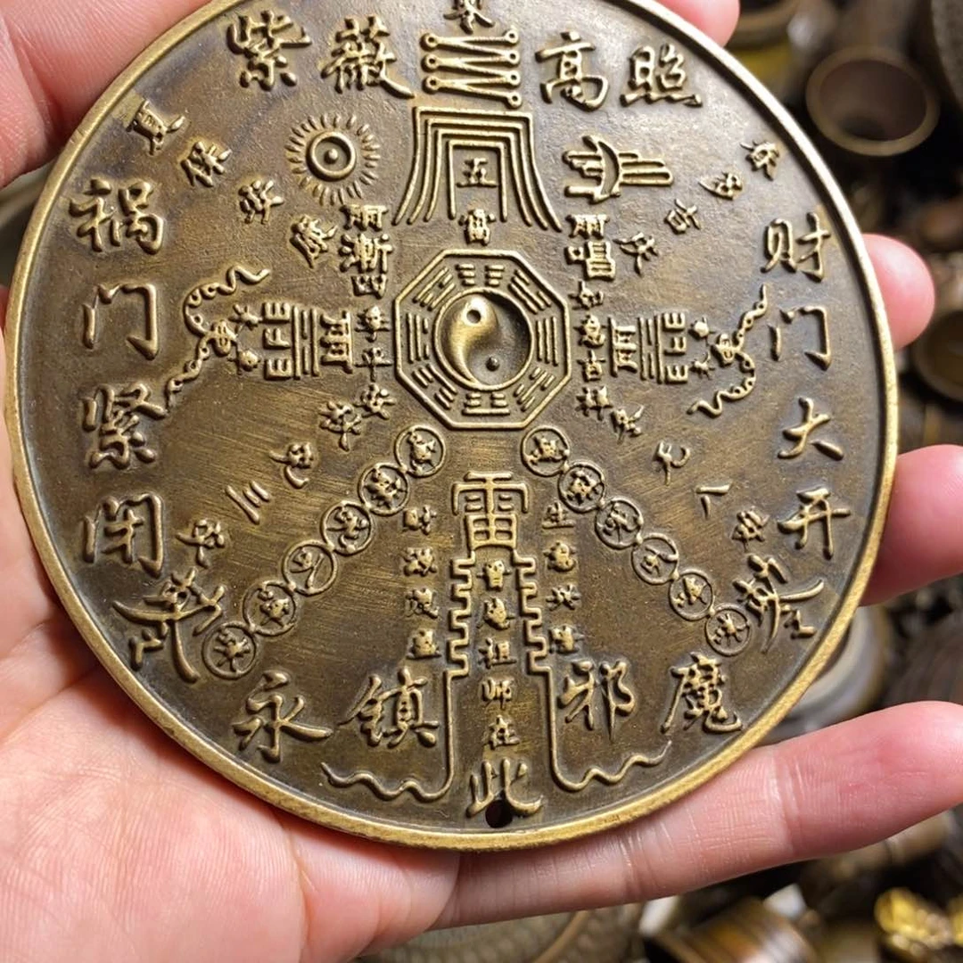 精美铜器做工精良