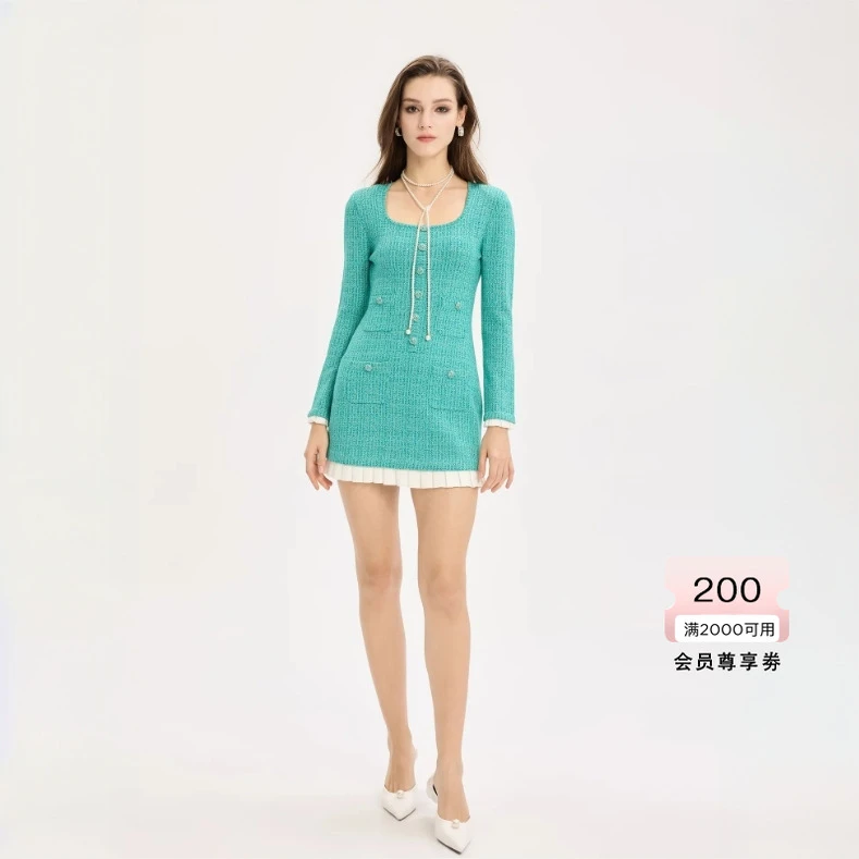 bebe2025秋季新款女士卷云蓝气质小香风方领A字针织连衣裙330906