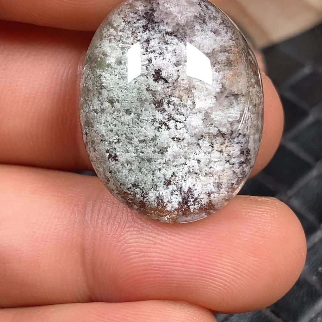 时***光未镶嵌颈饰水晶水晶