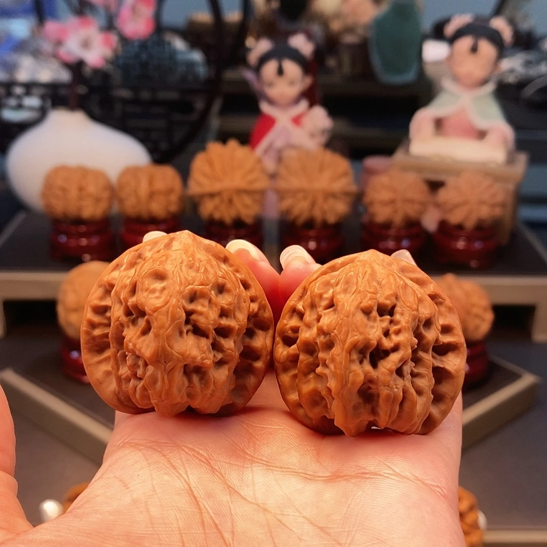 文玩核桃把件39野狼，漏