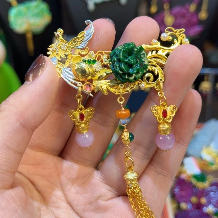 芈***浅翡翠未镶嵌颈饰紫锂辉全珠链