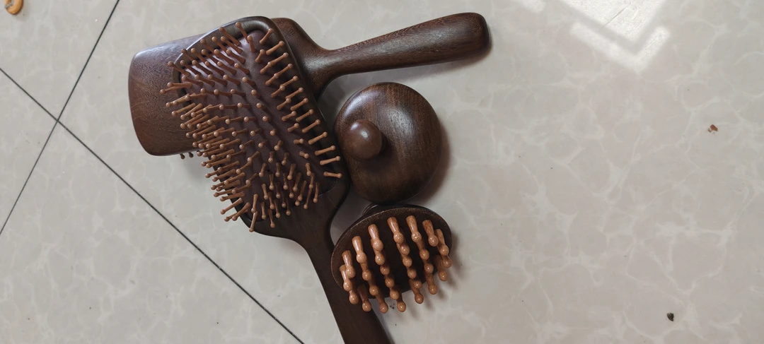 顺发梳头通用金丝檀镜子礼盒两用防静电按摩梳木梳子