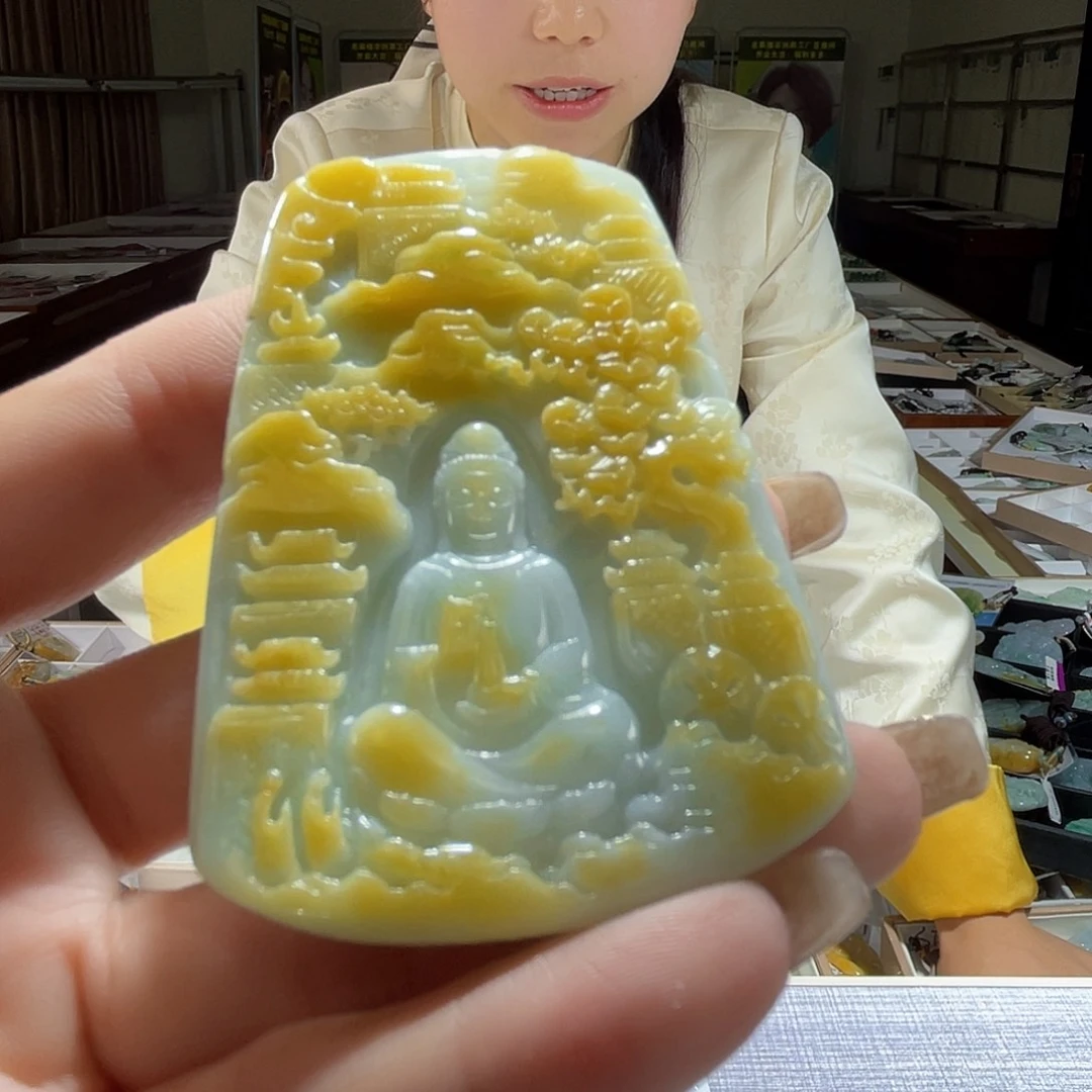 翡翠未镶嵌颈饰一