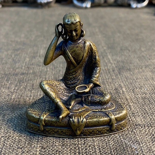 纯铜米拉日巴尊者摆件