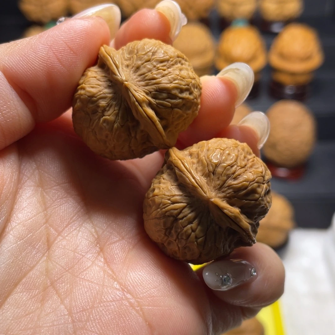 文玩核桃把件Y1小元宝30尺