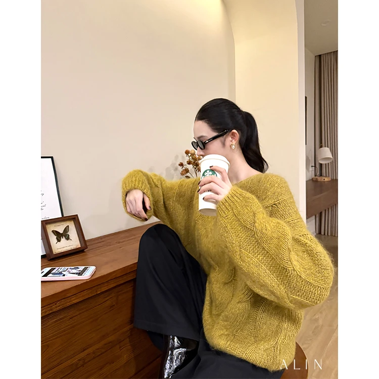阿琳ALIN【秋桉】秋冬马海毛羊驼毛衣复古圆领镂空针织衫女AL5OZS27