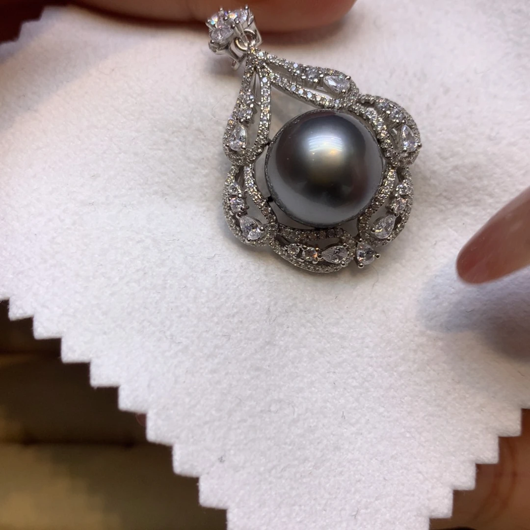 颈饰银S925镶嵌海水珍珠