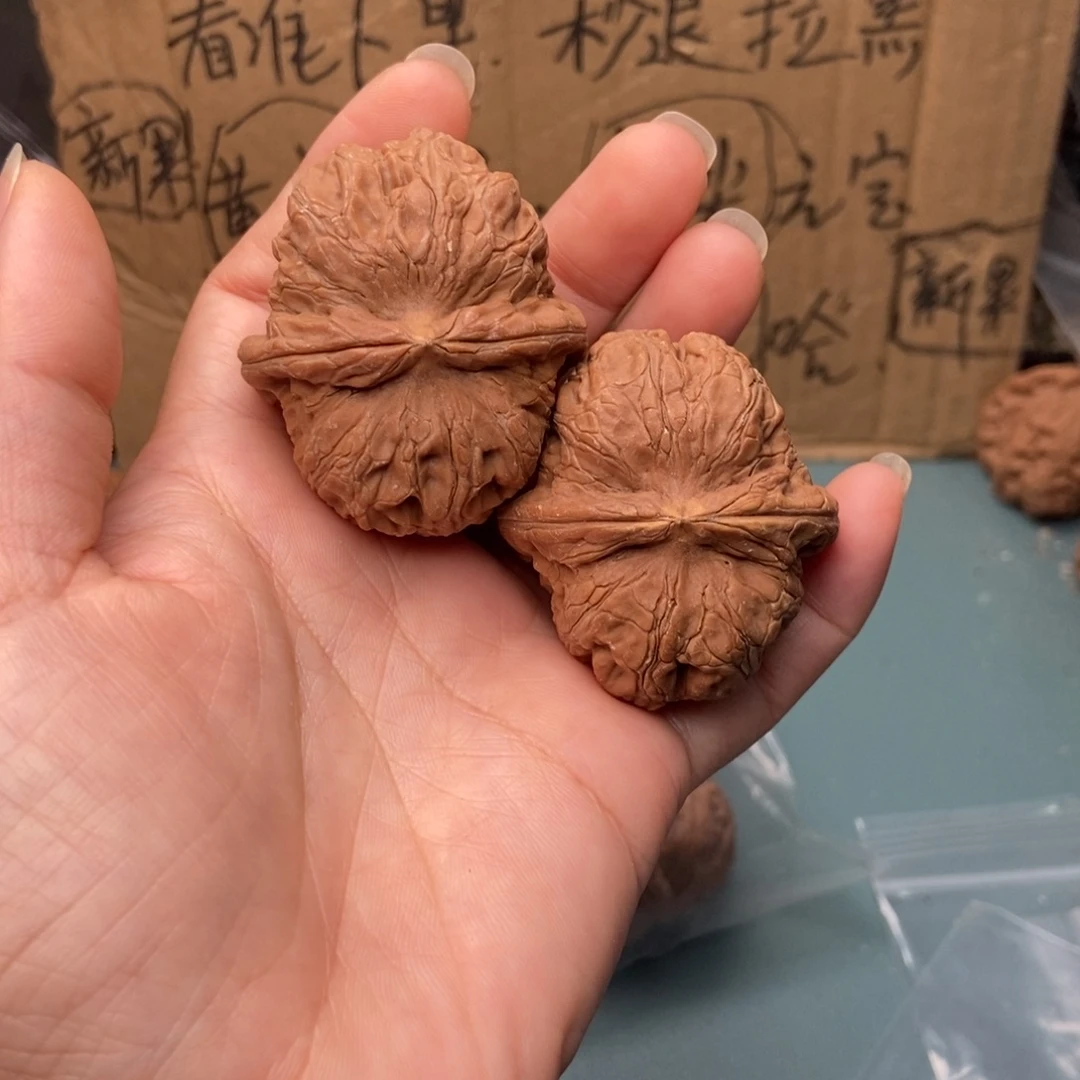 狮***座吊坠文玩核桃元宝6