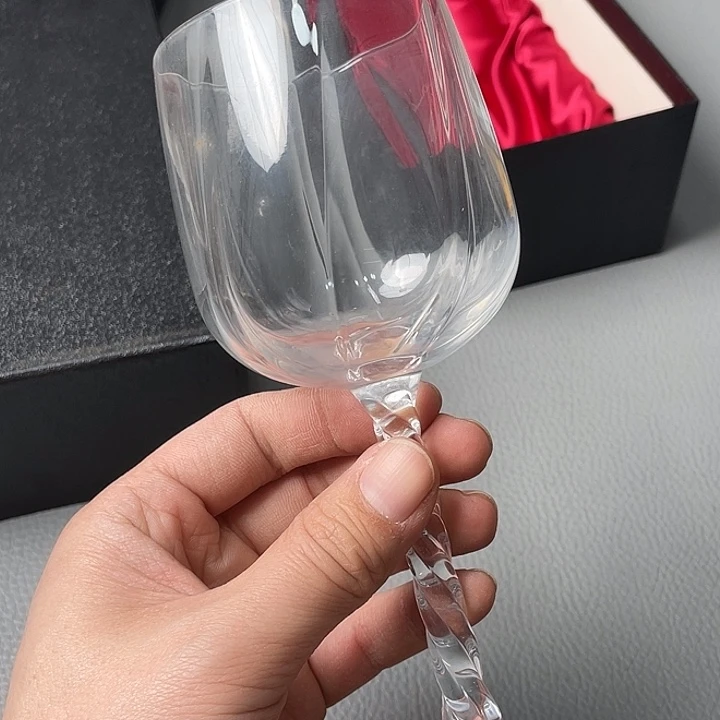 姜***水海外中古工艺品一物一件