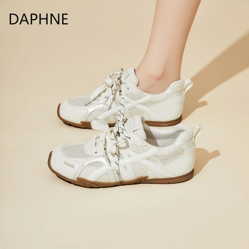 达芙妮小众双鞋带透气网面休闲鞋2025夏季新款时尚百搭网面德训鞋