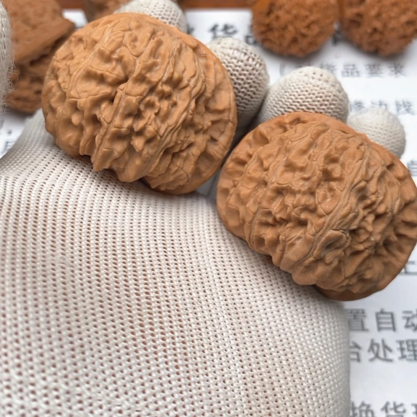 【闪购商品】把件文玩核桃M***Z56白狮子