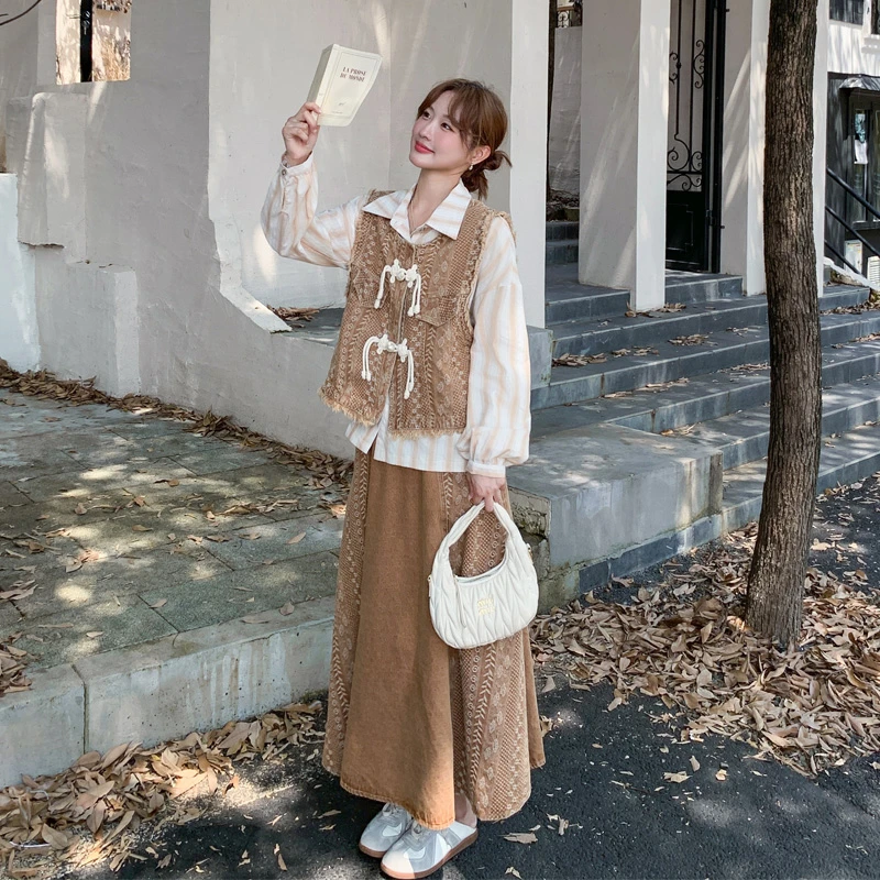 韩系ins风文艺范套装2025春秋新款小香风马甲条纹衬衫半裙三件套