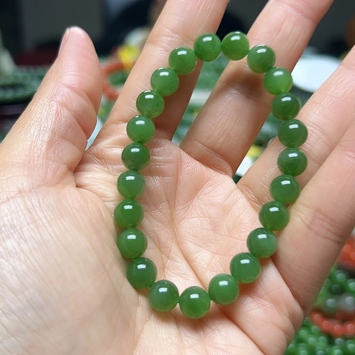 和田玉（碧玉）未镶嵌手链