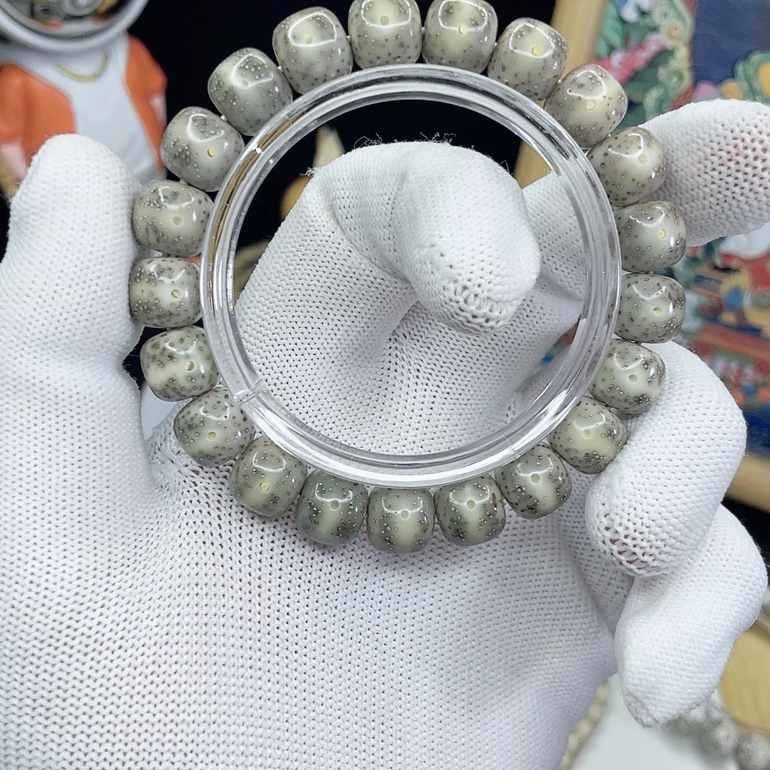 吊坠星月菩提7684