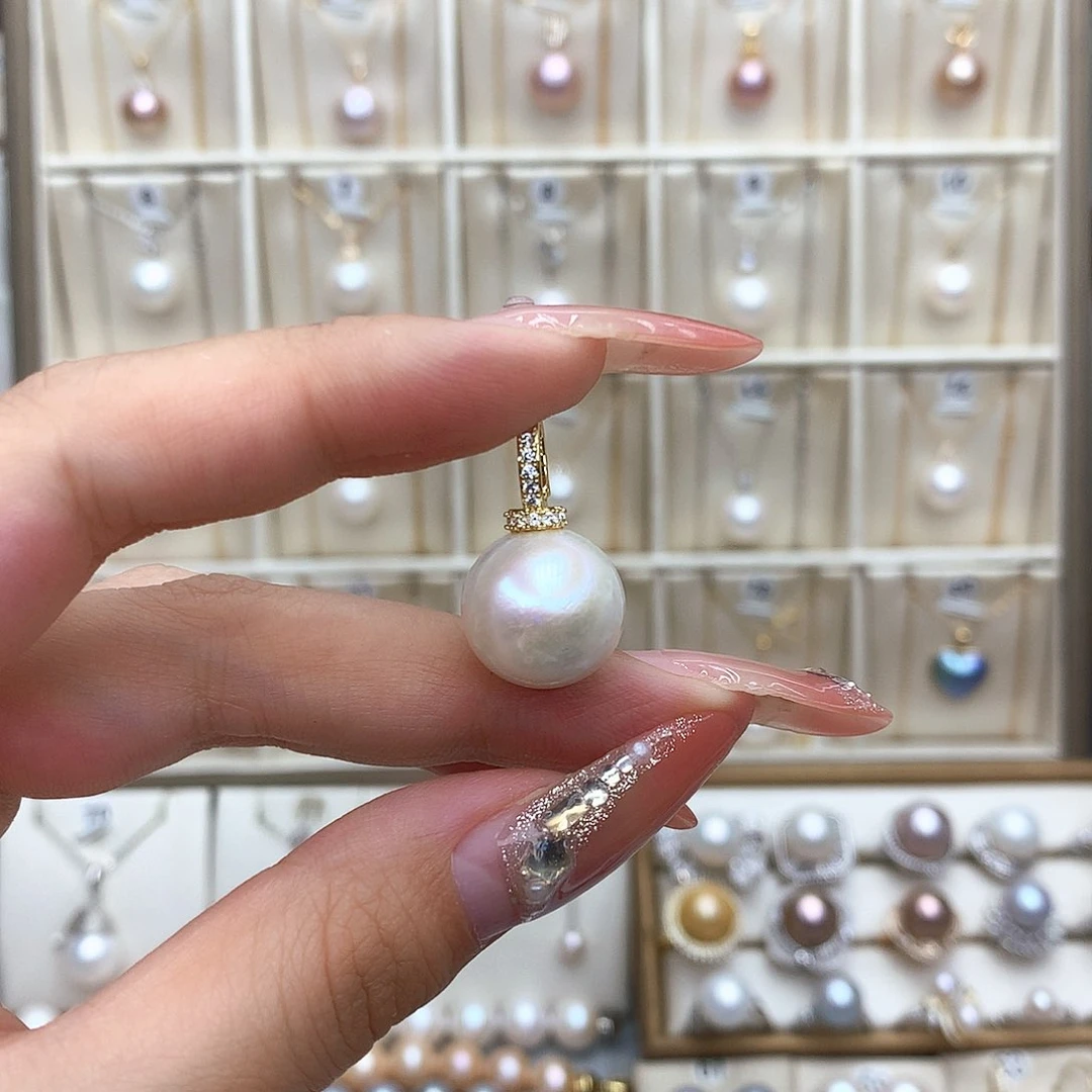 淡水珍珠合金吊坠(赠链)