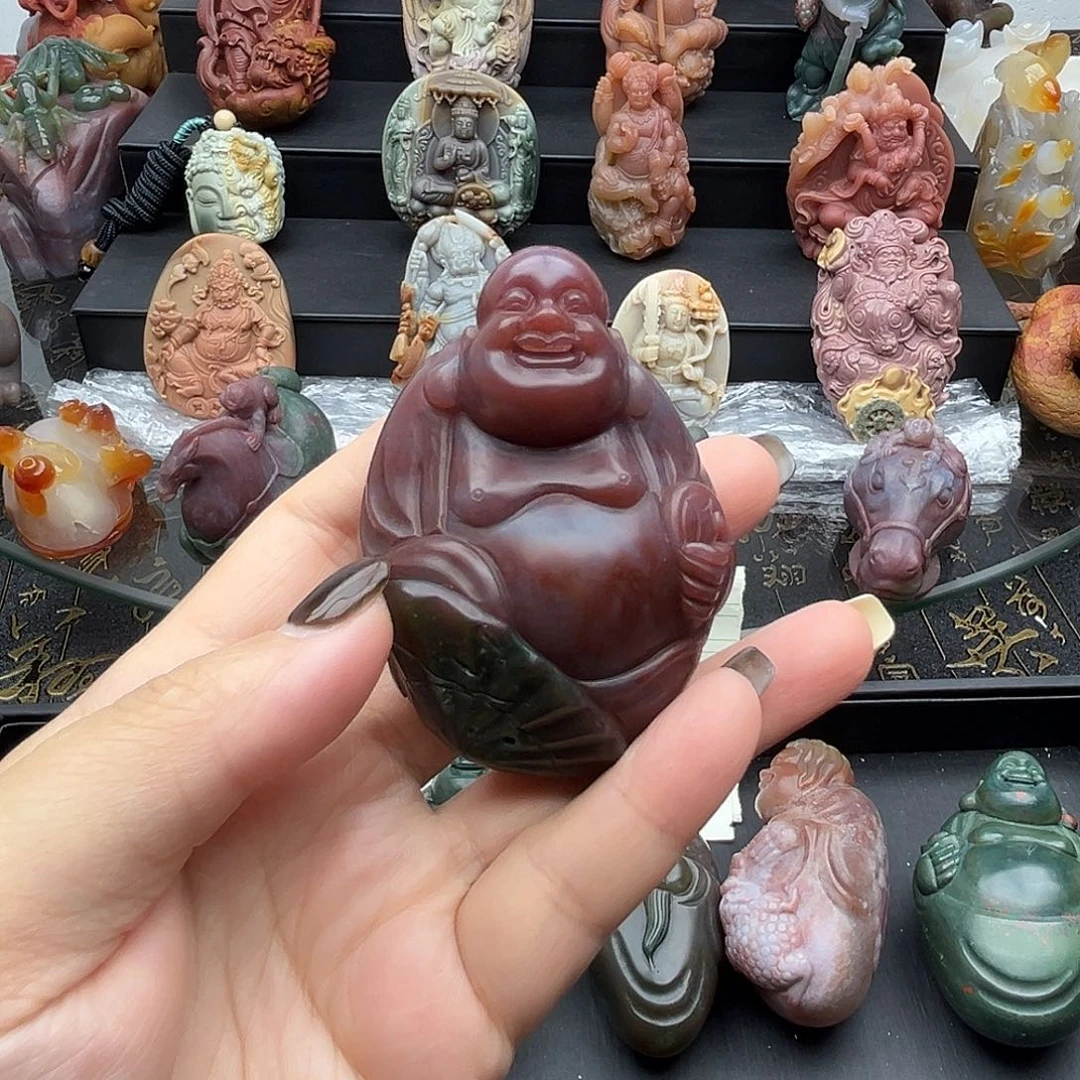 石英质玉未镶嵌颈饰