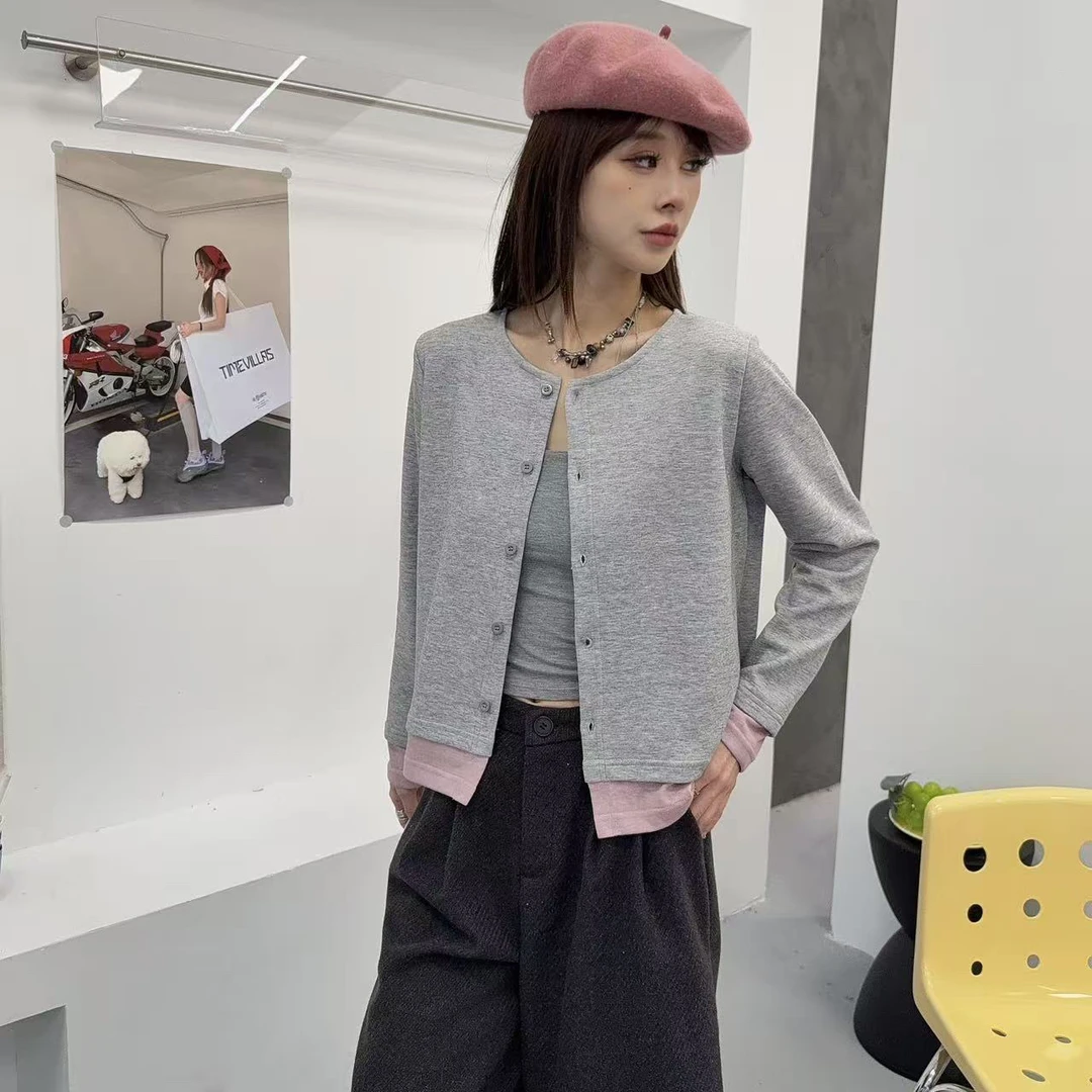 秋季女圆领长袖拼色拼接针织衫女装短款百搭小香风
