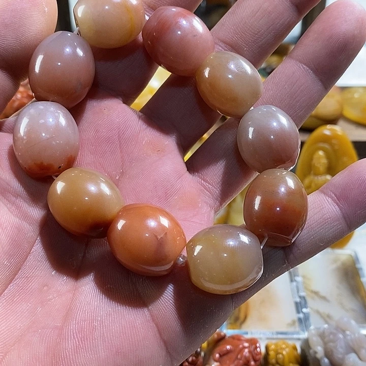 石英质玉（黄龙玉）未镶嵌颈饰手串10颗