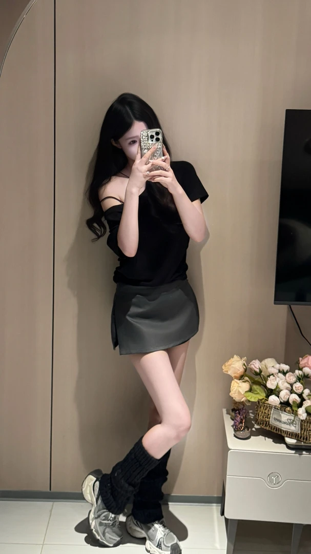 YCCHEN【网感少女】显瘦设计感西装时尚半身裙防走光百搭短裤裙