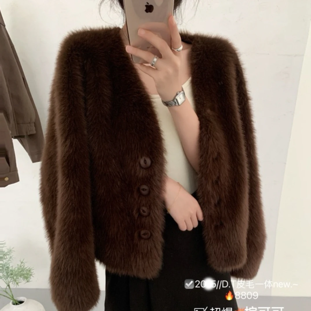 皮毛一体外套女仿水貂绒短款2025秋冬新款高级感小个子上衣冬季