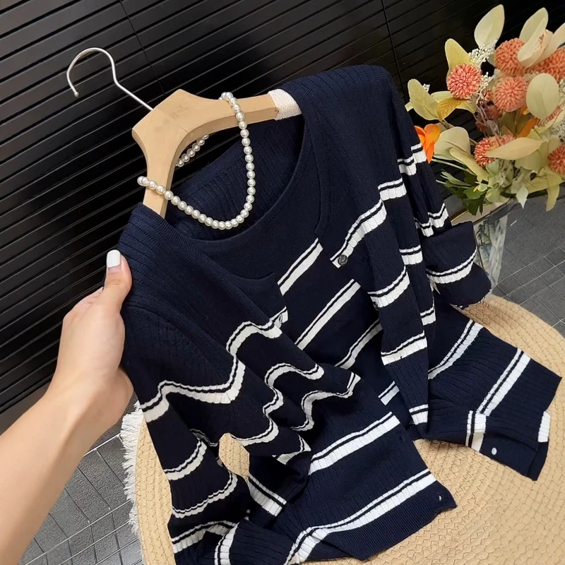 藏青色假两件条纹长袖针织衫女装秋季新款高级感时尚减龄洋气上衣