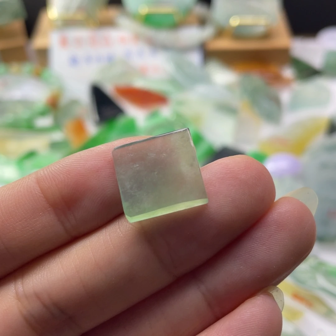 定制翡翠未镶嵌天然缅甸翡翠