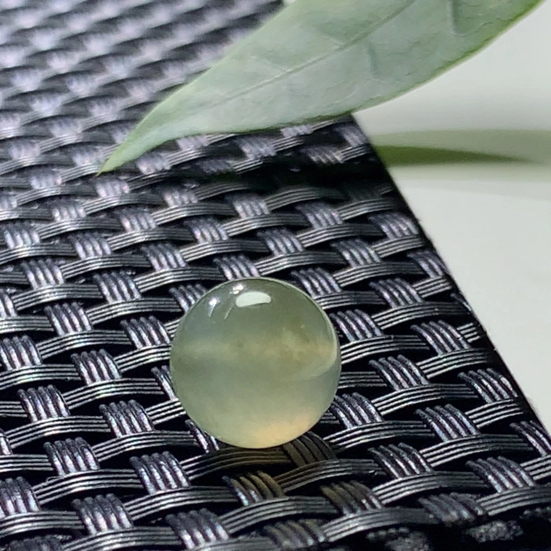 翡翠未镶嵌手串卡9.6