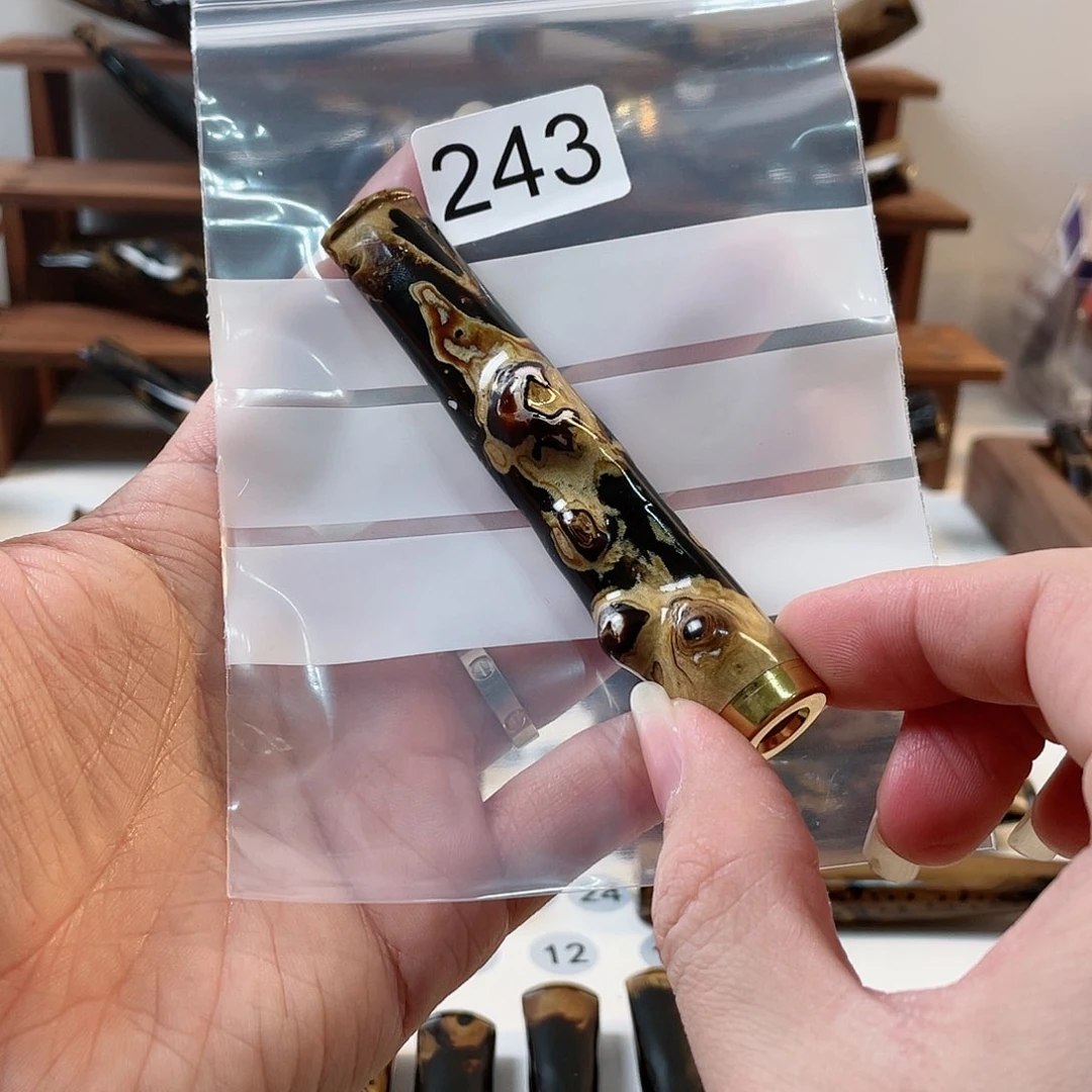 木手工烟嘴微瑕疵贝壳款