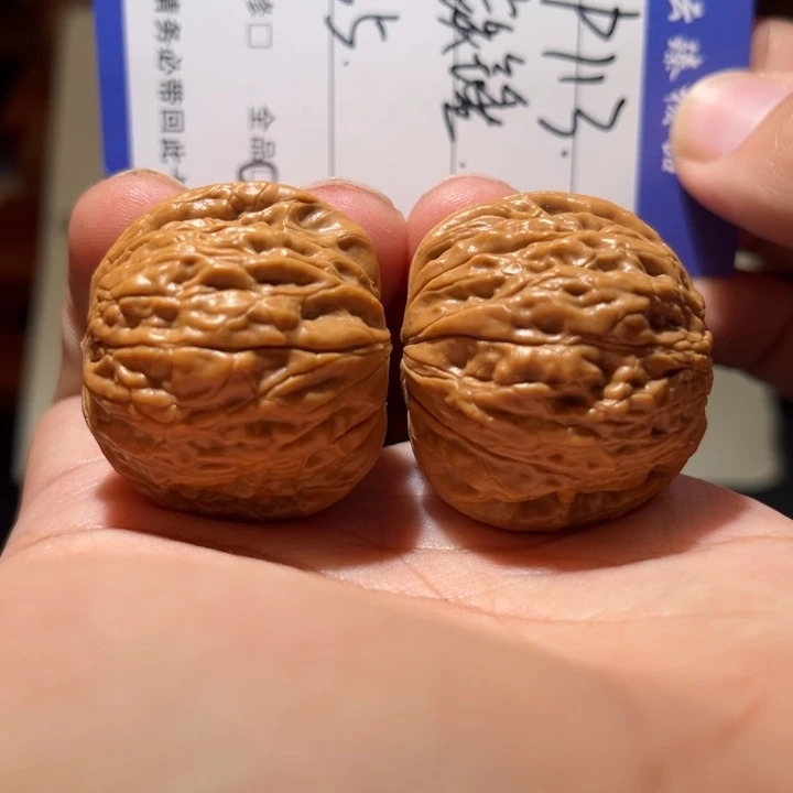 文玩核桃吊坠文玩