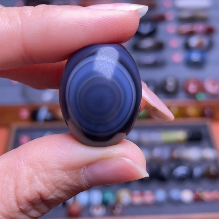 玛瑙/玉髓颈饰未镶嵌茹*