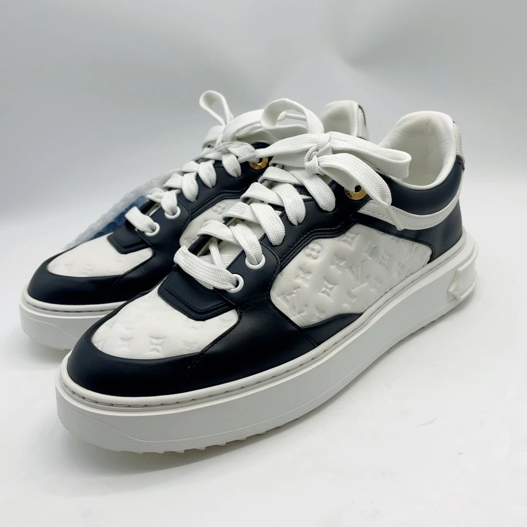 95新 LouisVuitton/路易威登 37.5码女士黑白熊猫松糕鞋板鞋