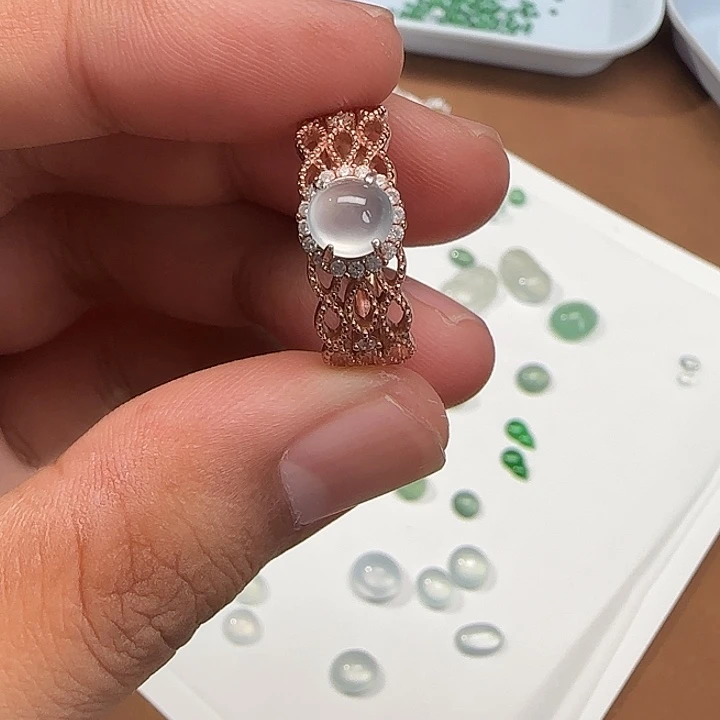 翡翠戒指银S925镶嵌缅甸天然翡翠