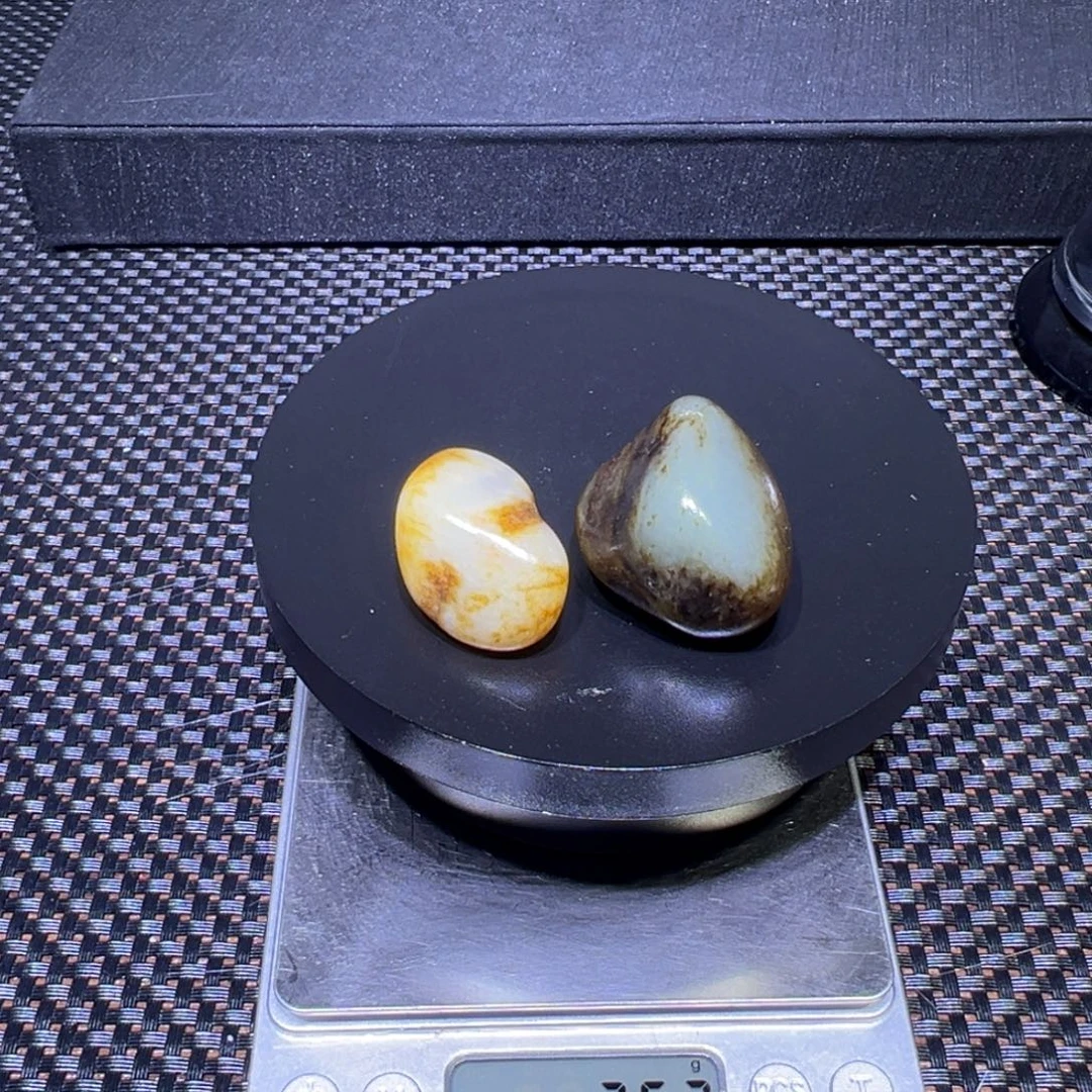吊坠(不含链)未镶嵌和田玉（子料）75
