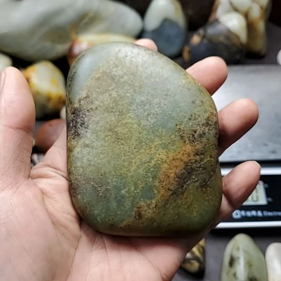 和田玉（糖玉）未镶嵌挂件