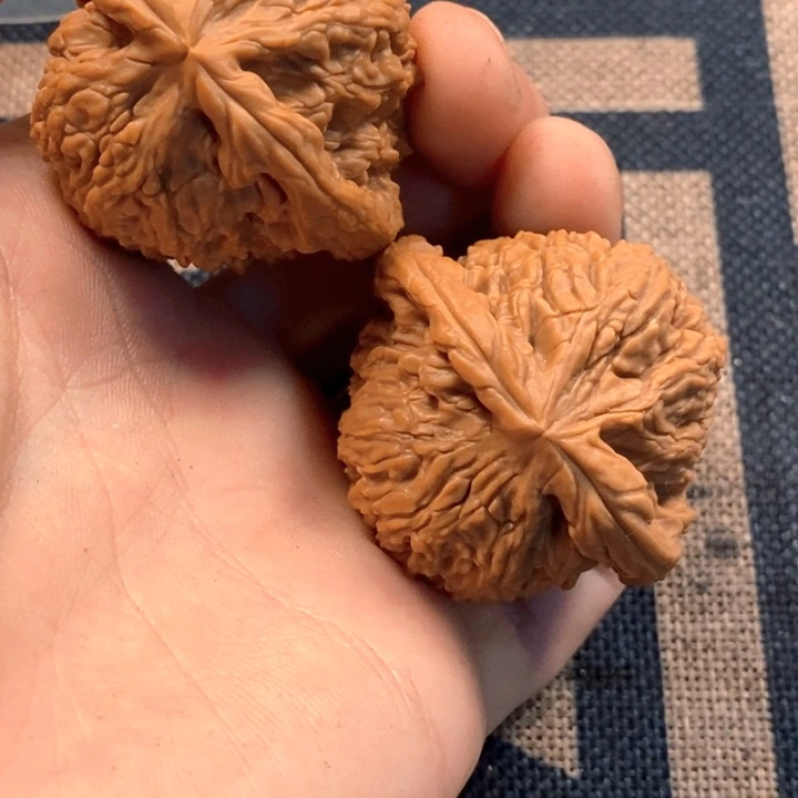 文玩核桃吊坠全品南疆
