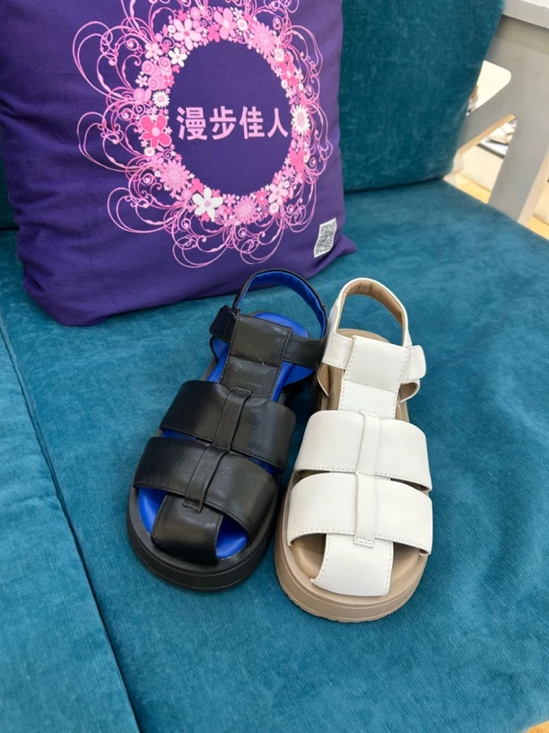 漫步佳人时尚女鞋