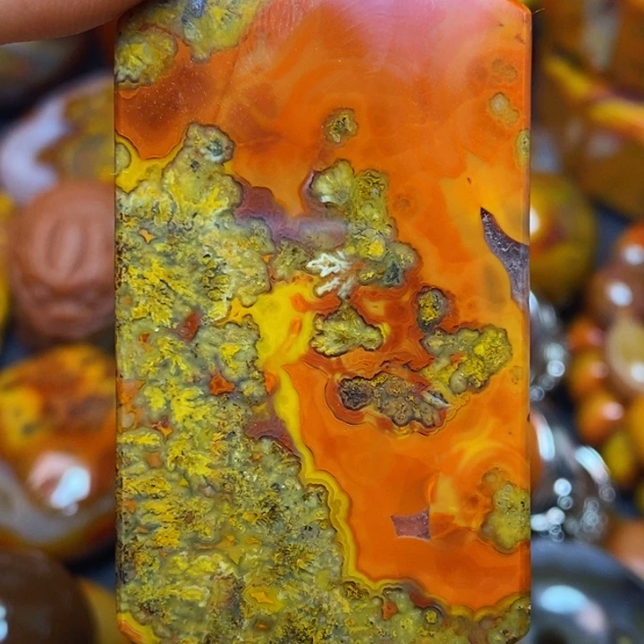 玛瑙/玉髓颈饰未镶嵌