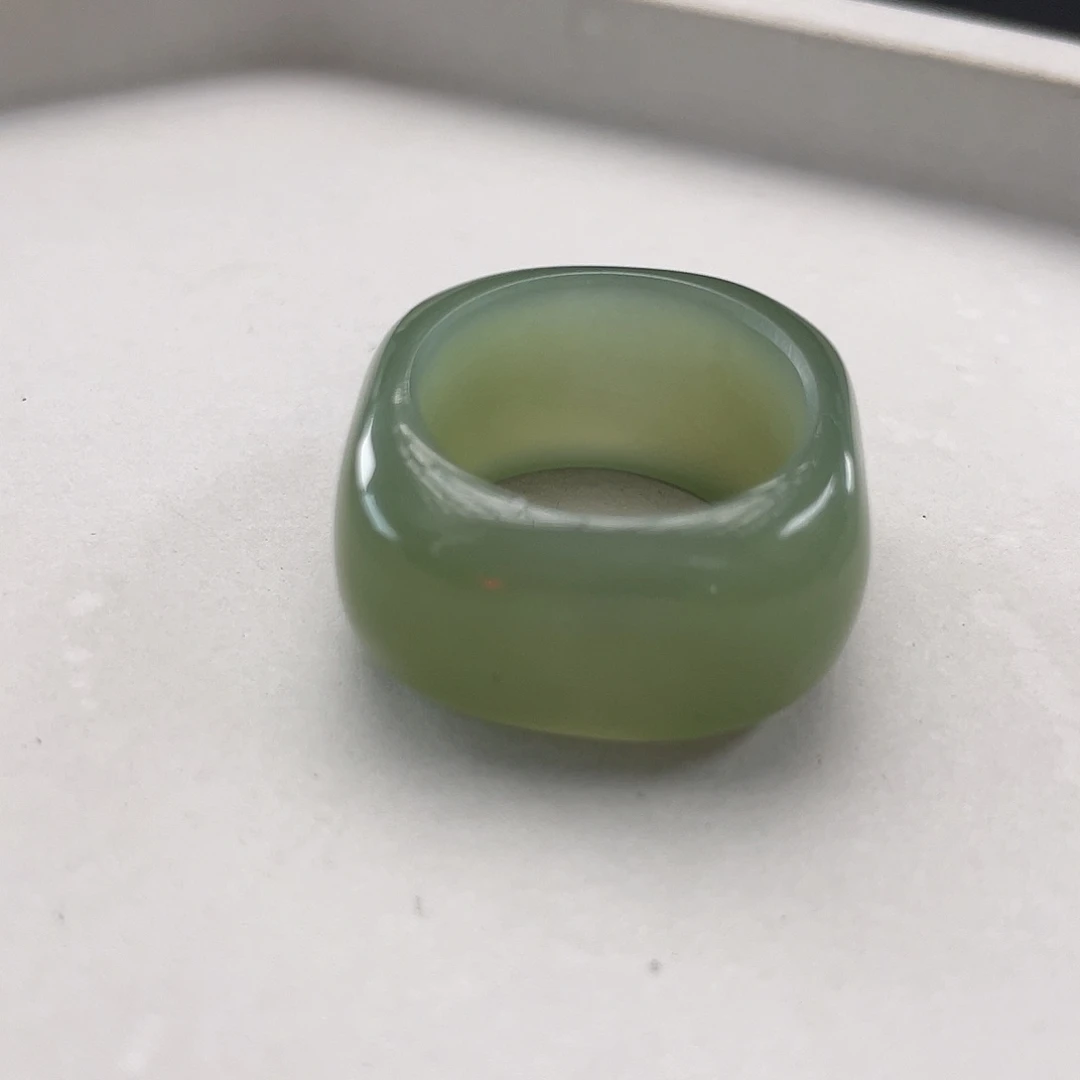 和田玉（碧玉）戒指足金镶嵌4 湖水绿方圆17.0