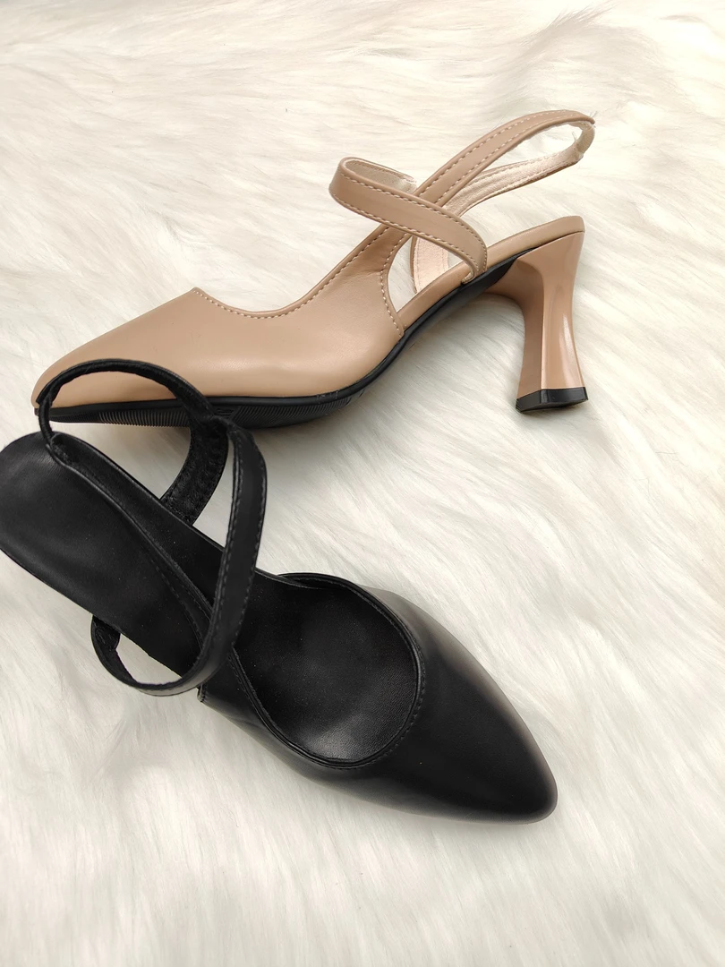 新疆包邮 低跟 粗跟 箭头 女鞋