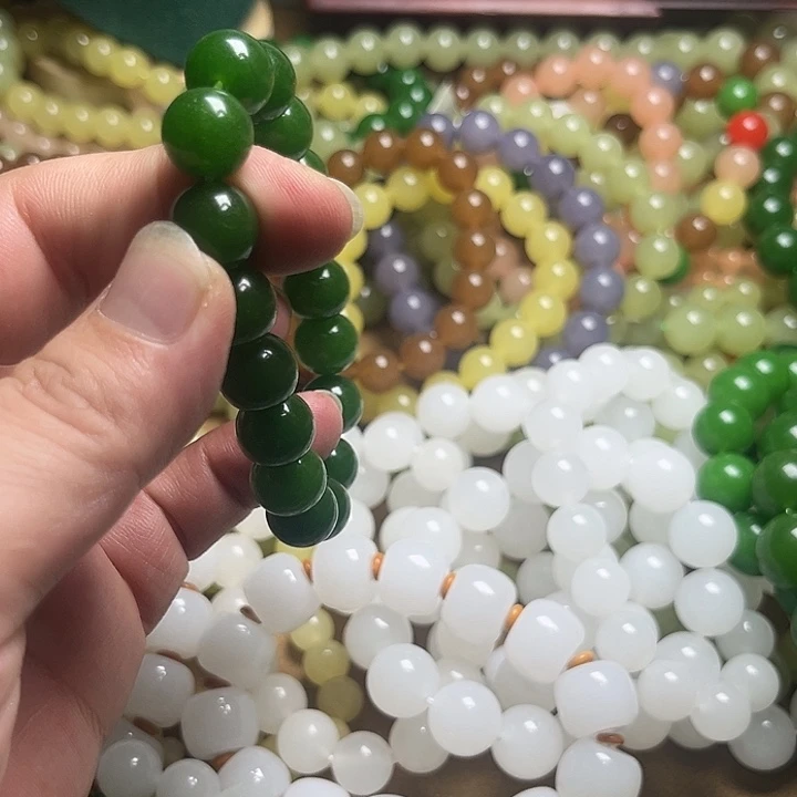 菠菜绿手链12mmmmmmm