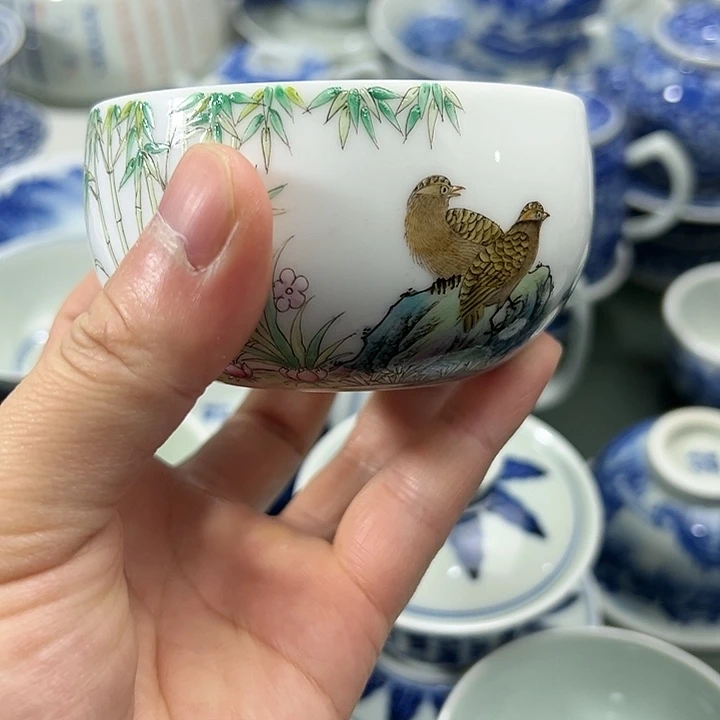 粉彩花鸟竹报平安